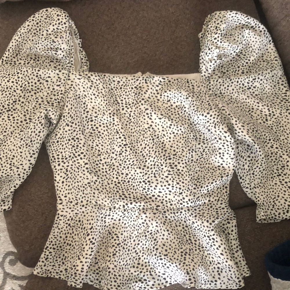 Leopard print top